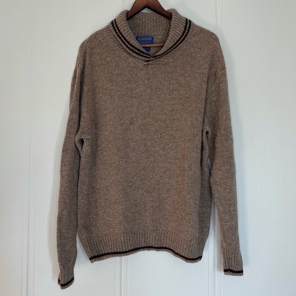 Pendleton Men's V-Neck Sweater in Light Brown with Dark Trim